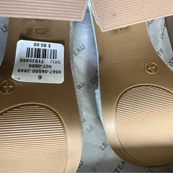 Le Chateau Sparkling Silver Women's Heels - Picture 5 of 6